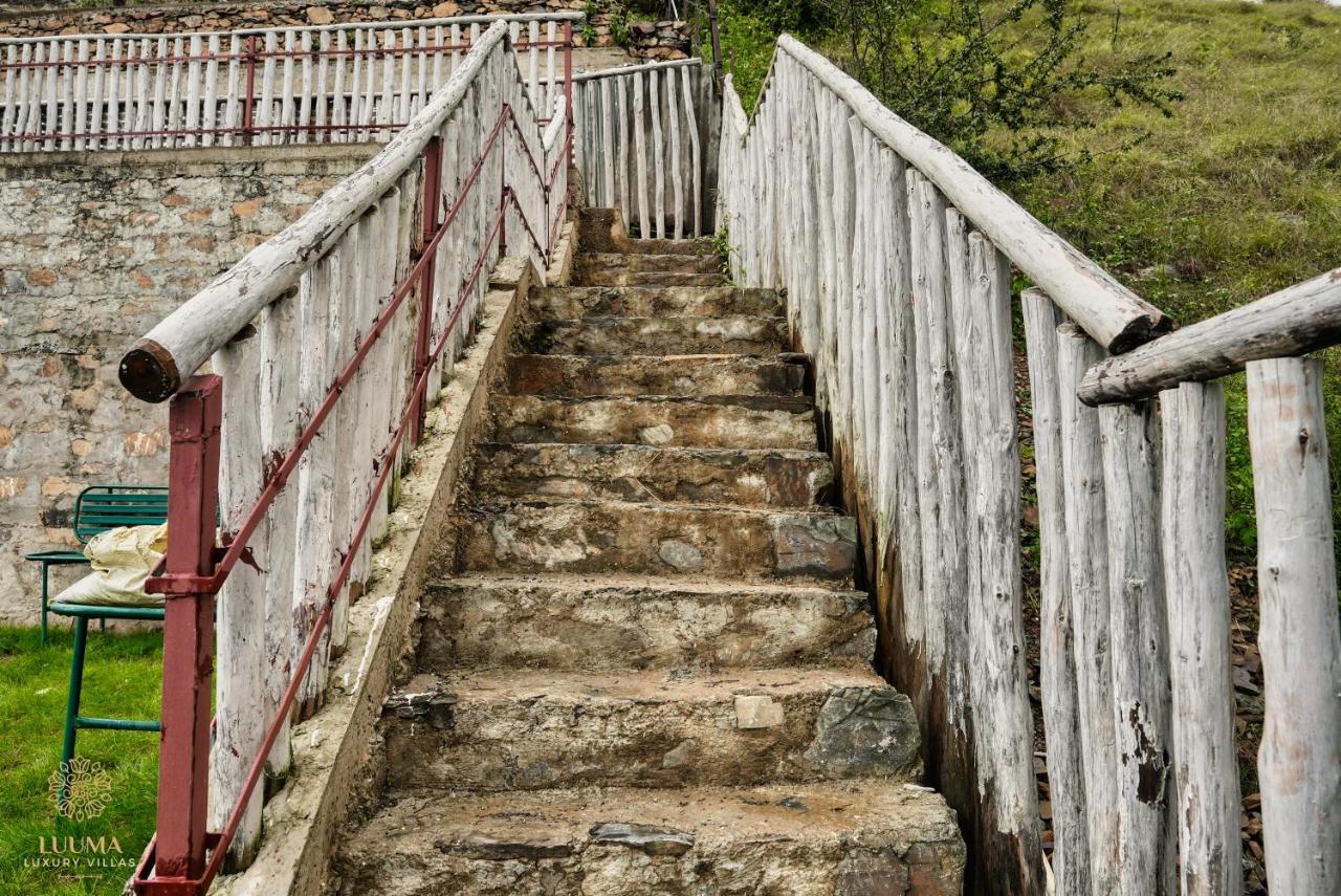Luxury Villa Luuma - Mashobra, Simla Екстериор снимка